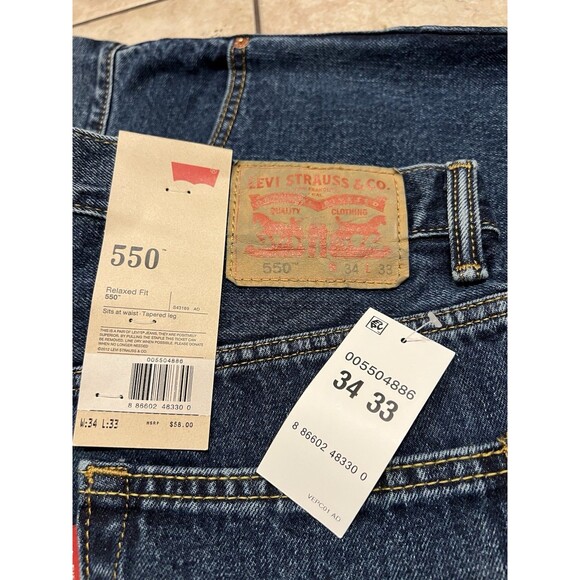 Levis Jeans Mens 34x33 Blue 550 Relaxed Fit Tapered Denim Work Casual outdoors - Picture 1 of 8